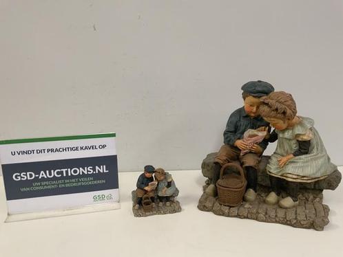 Set van 2 Picknick-Hummelbeelden, Antiek en Kunst, Kunst | Beelden en Houtsnijwerken, Ophalen of Verzenden