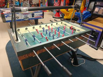 kicker voetbaltafel Jupiter Eurosoccer elektronic beschikbaar voor biedingen