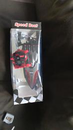 Bateau téléguidé, Comme neuf