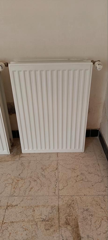 Radiatoren allerhande, Doe-het-zelf en Bouw, Verwarming en Radiatoren, Zo goed als nieuw, Radiator, Ophalen