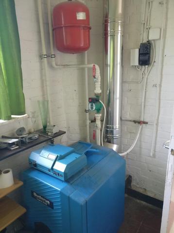 Chauffage Buderus – zelf professioneel ontmantelen beschikbaar voor biedingen