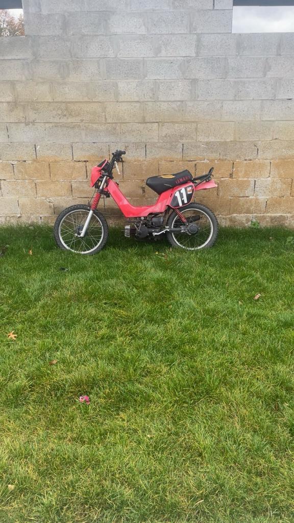 Yhamaha sting 50cc, Fietsen en Brommers, Brommers | Puch, Zo goed als nieuw, Ophalen