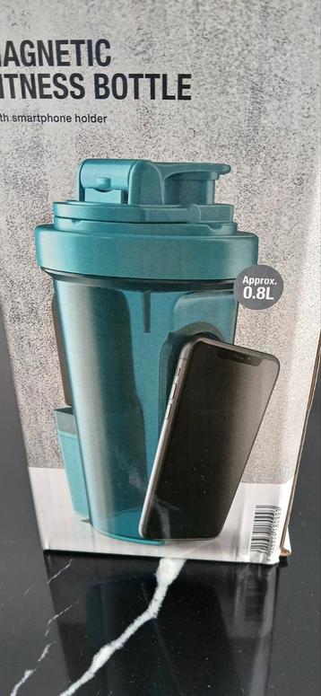 Magnetische drinkbus, fitness fles beschikbaar voor biedingen