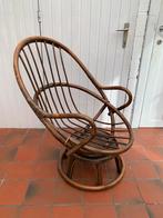 Vintage fauteuil van rotan, Huis en Inrichting, Ophalen, Gebruikt