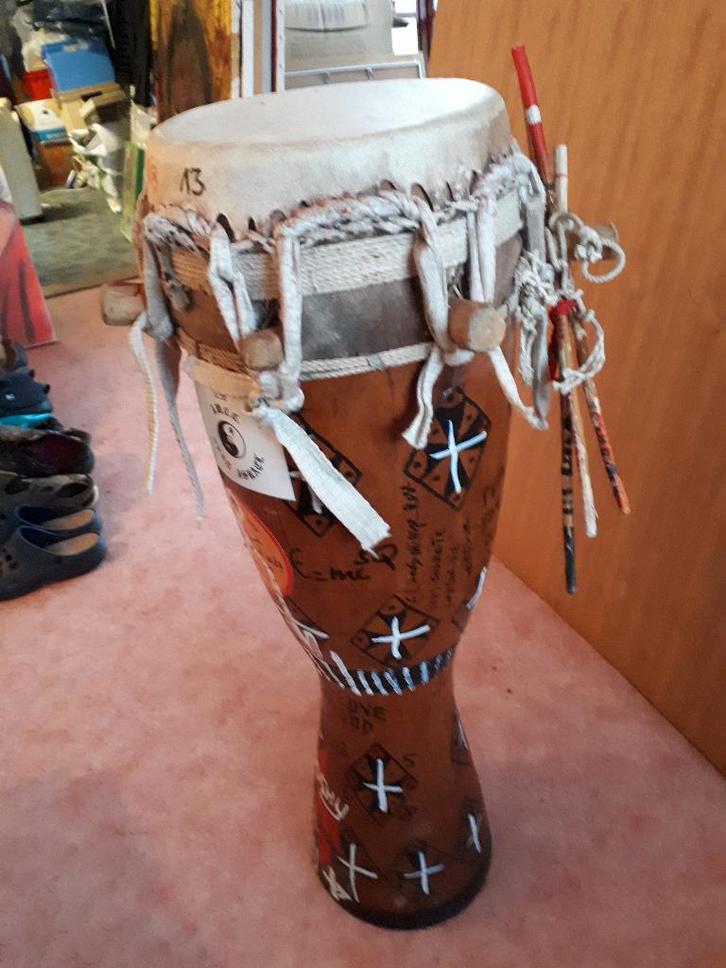 Senegalese Sabar – bespeeld door Doudou N'diaye Rose, Muziek en Instrumenten, Percussie, Gebruikt, Overige soorten, Ophalen