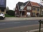 Te renoveren halfopen karaktervolle woning, 200 tot 500 m², Ieper, 3 kamers, Hoekwoning