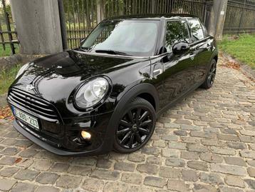 mini cooper **black pack**navi**pdc**cruise**17 alu velgen** beschikbaar voor biedingen