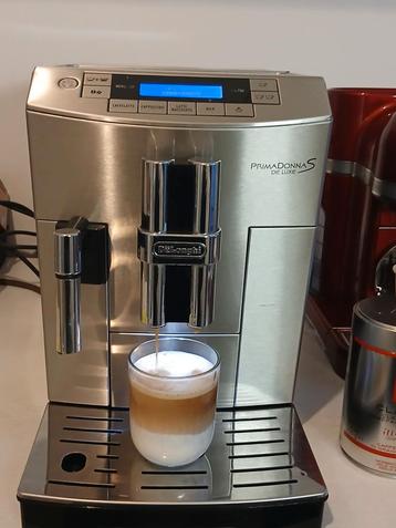 Machine à café delonghi primadonna s deluxe pas d'envoi, Ophalen of Verzenden, Zo goed als nieuw
