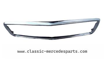 Grille omlijsting / grillelijst Mercedes 107 beschikbaar voor biedingen