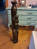 Statue ancienne en bois, Enlèvement