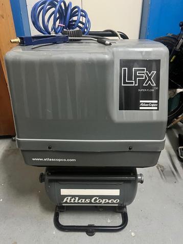 compresseur professionnel, Moins de 25 litres, Moins de 200 litres/min, Comme neuf, Enlèvement