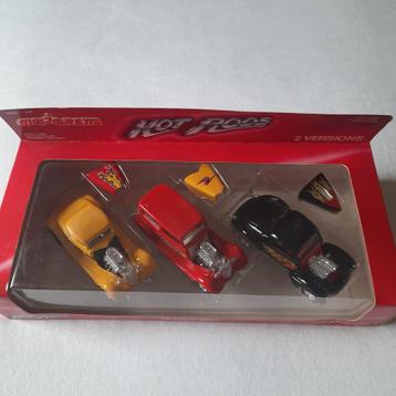 3 HOT RODS * PACK MAJORETTE * NEW* 1/32. beschikbaar voor biedingen