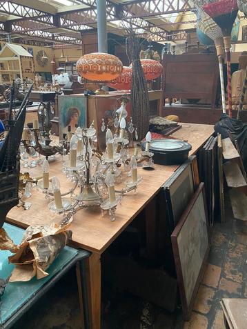 lot antiek decoratie en brocante beschikbaar voor biedingen