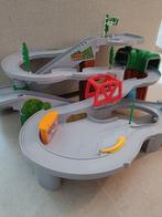 Tomy 3 parkeergarages / racebanen, Ophalen