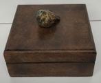 Boîte à bijoux en bois avec un oiseau comme poignée, Collections, Autres types, Enlèvement ou Envoi