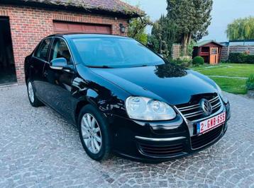 Volkswagen Jetta Comfortline 1.6 TDI Diesel 08/2010, Autos, Achat, Entreprise