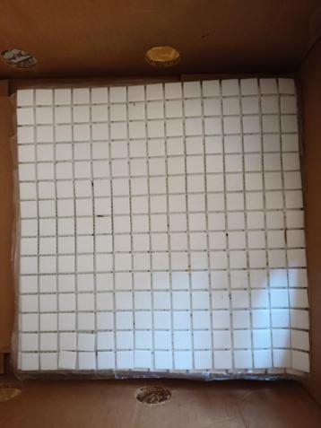 restantje mozaïektegels beschikbaar voor biedingen