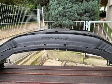 Porsche 992 Turbo s voorbumper beschikbaar voor biedingen
