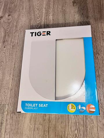 WC-bril voor hangtoilet beschikbaar voor biedingen