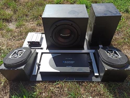 Radio Sony, speakers Axton,  blaupunkt GTA 4 special, Muziek en Instrumenten, Overige Muziek en Instrumenten, Gebruikt, Ophalen