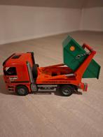 Bruder Mercedes met container service, Ophalen