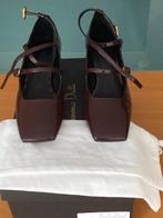 Chaussures Massimo Dutti neuves, jamais mises. 60€, Vêtements | Femmes, Chaussures, Massimo Dutti, Neuf, Autres couleurs