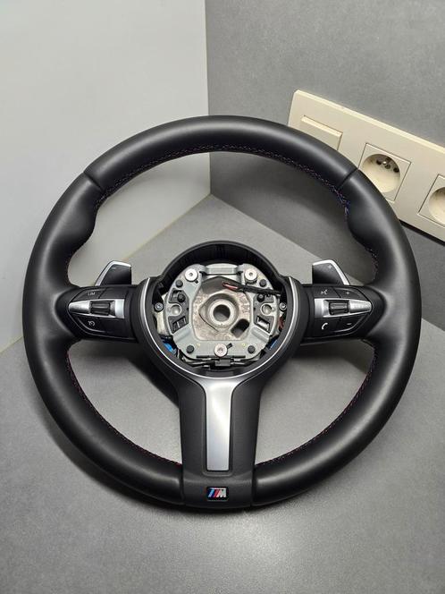 volant BMW M serie F, Autos : Pièces & Accessoires, Habitacle & Garnissage, BMW, Utilisé, Enlèvement ou Envoi