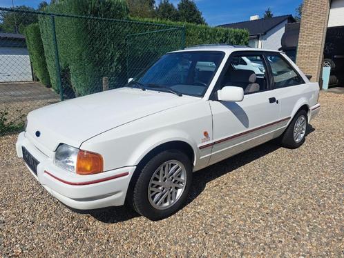 Ford Escort XR3i, Autos, Ford, Particulier, Escort, Jantes en alliage léger, Radio, Essence, Coupé, 3 portes, Boîte manuelle, Blanc