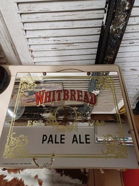 Spiegel uit cafe whitbread genummerd en jaartall, Antiek en Kunst, Antiek | Spiegels, Ophalen