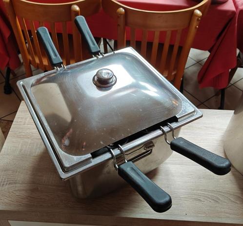 Pintinox pastakoker voor inductievuur, Huis en Inrichting, Keuken | Keukenbenodigdheden, Ophalen