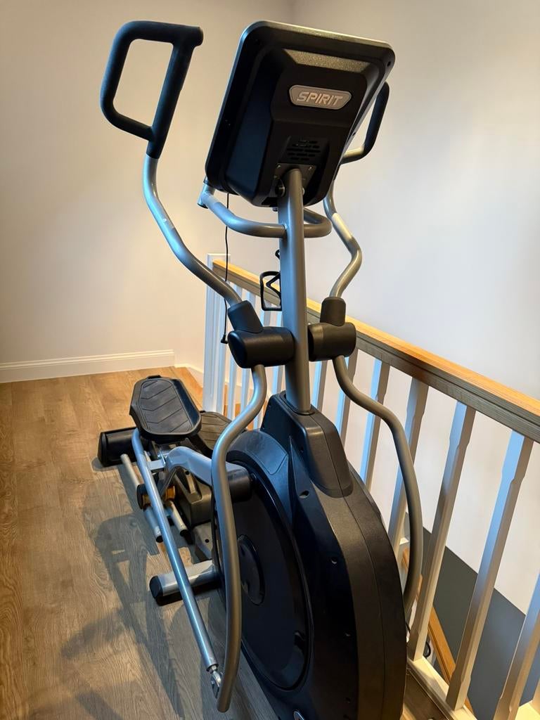 Spirit Fitness Crosstrainer elliptical XE395, Sport en Fitness, Fitnessmaterialen, Zo goed als nieuw, Ophalen