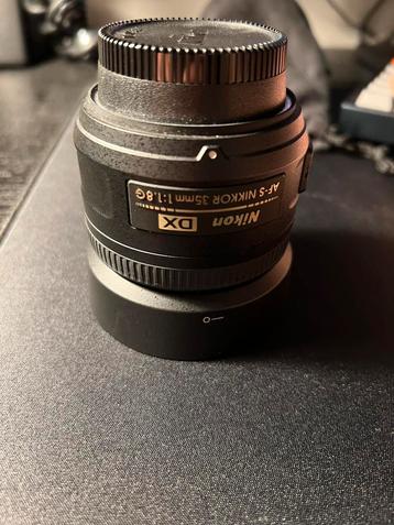 Nikon 35 mm DX 1.8 beschikbaar voor biedingen