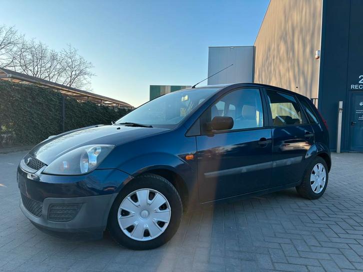 Ford Fiesta 1.3.Benzine/2007/Airco/Ghia/Lez/Gekeurd* 2.250€, Auto's, Ford, Bedrijf, Te koop, Fiësta, ABS, Benzine, Euro 4, Stadsauto