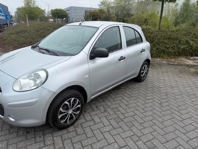 Nissan Micra airco, Auto's, Nissan, Particulier, Te koop, Micra, Centrale vergrendeling, Elektrische buitenspiegels, Elektrische ramen