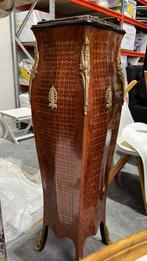 Zuil empire style, Ophalen