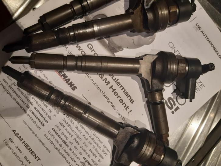 4 injectoren motor opel Astra G 1.7CDTI, Auto-onderdelen, Motor en Toebehoren, Opel, Renault, Gebruikt, Ophalen of Verzenden