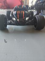 traxxas rustler  2 stuks  1 x vxl + 1x gewone, Hobby en Vrije tijd, Modelbouw | Radiografisch | Auto's, Auto offroad, Zo goed als nieuw