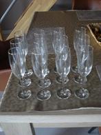 Set: 12 cava glazen, Ophalen, Zo goed als nieuw