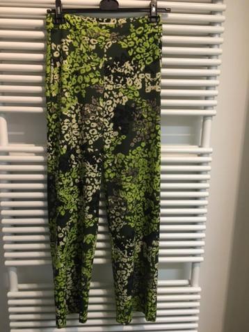 groen kleurige broek van Versia ta 34