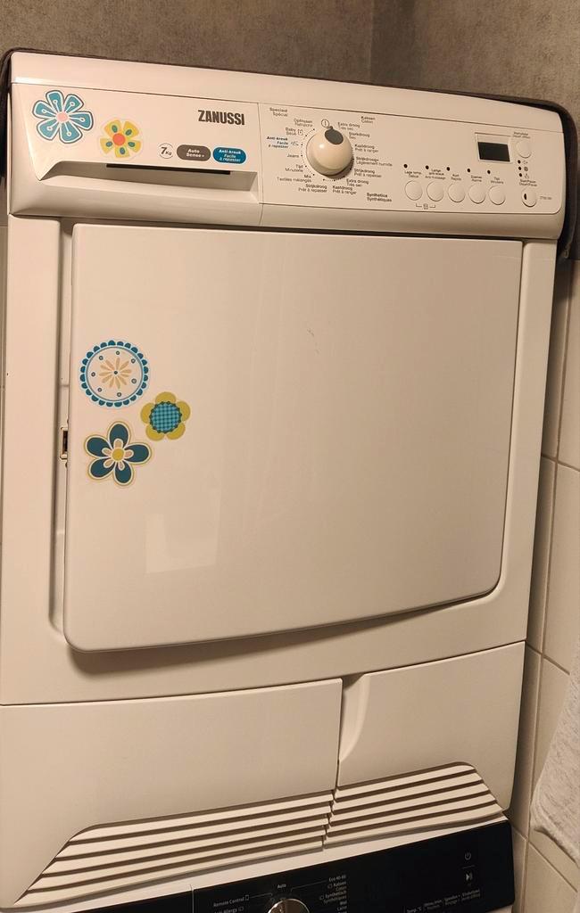 Zanussi ZTEB285 condens droogkast 7kg - zeer goede staat, Elektronische apparatuur, Droogkasten, Gebruikt, Condens, Ophalen