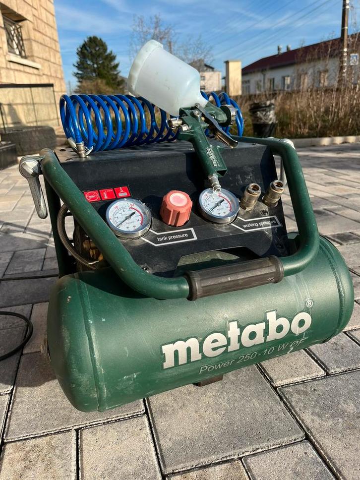 Metabo Power-compressor, Doe-het-zelf en Bouw, Compressors, Zo goed als nieuw, Olievrij, Ophalen