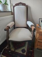 Antieken stoel met bijhorend tapijt, Enlèvement ou Envoi
