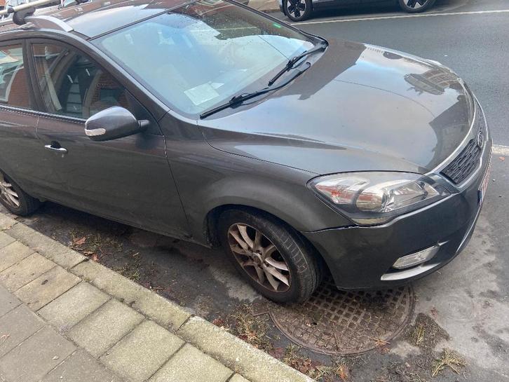kia c'eed 1,6 diesel, Autos, Kia, Particulier, Radio, Diesel, Break, 5 portes, Enlèvement