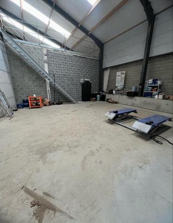 Werkplaats/ loods te huur beschikbaar voor biedingen