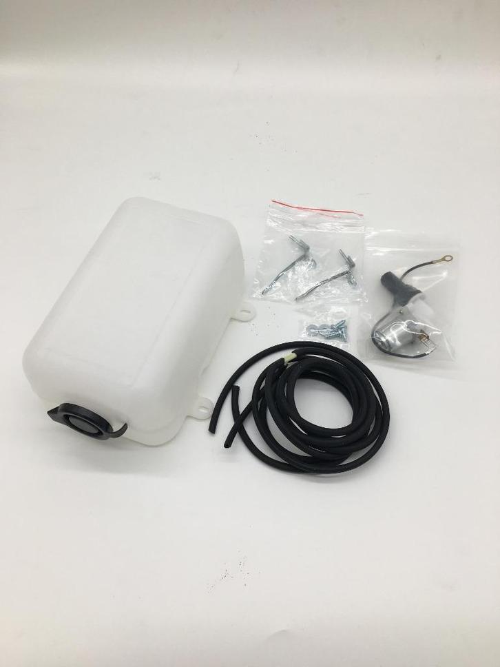 Te koop Ruitenwisservloeistof sproeier set (compleet) Dodge, Auto-onderdelen, Klein materiaal, Amerikaanse onderdelen, Oldtimer onderdelen