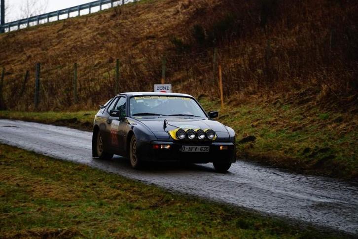 Porsche 944, Auto's, Porsche, Particulier, Airconditioning, Bluetooth, Lichtmetalen velgen, Metaalkleur, Mistlampen, Radio, Sportpakket