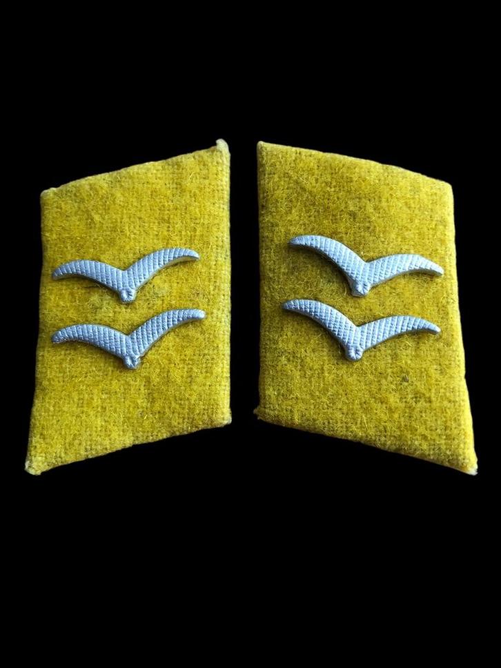 WW2 Luftwaffe Unterfeldwebel Flieger kragenspiegel, Verzamelen, Militaria | Tweede Wereldoorlog, Ophalen of Verzenden