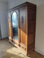 Armoire Mid 1900s, Enlèvement