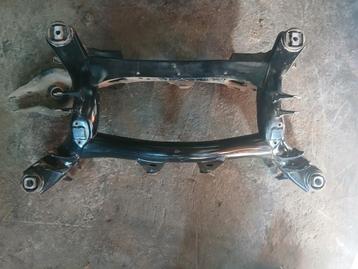 BMW serie 1 2 3 4 5 6 6 7 x1 x5 x6 e8x f1x f2x achterwieg beschikbaar voor biedingen