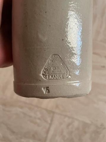 Ancienne bouteille de gin en pierre, Enlèvement ou Envoi, Utilisé